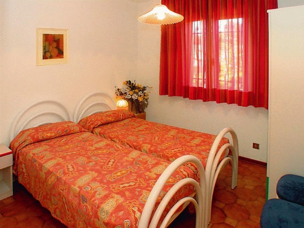 Lignano Riviera With Fireplace & Air Conditioning Lignano Sabbiadoro Buitenkant foto